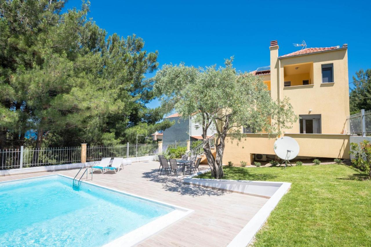 Louloudis Pool Villa Skala Rachoni  ภายนอก รูปภาพ