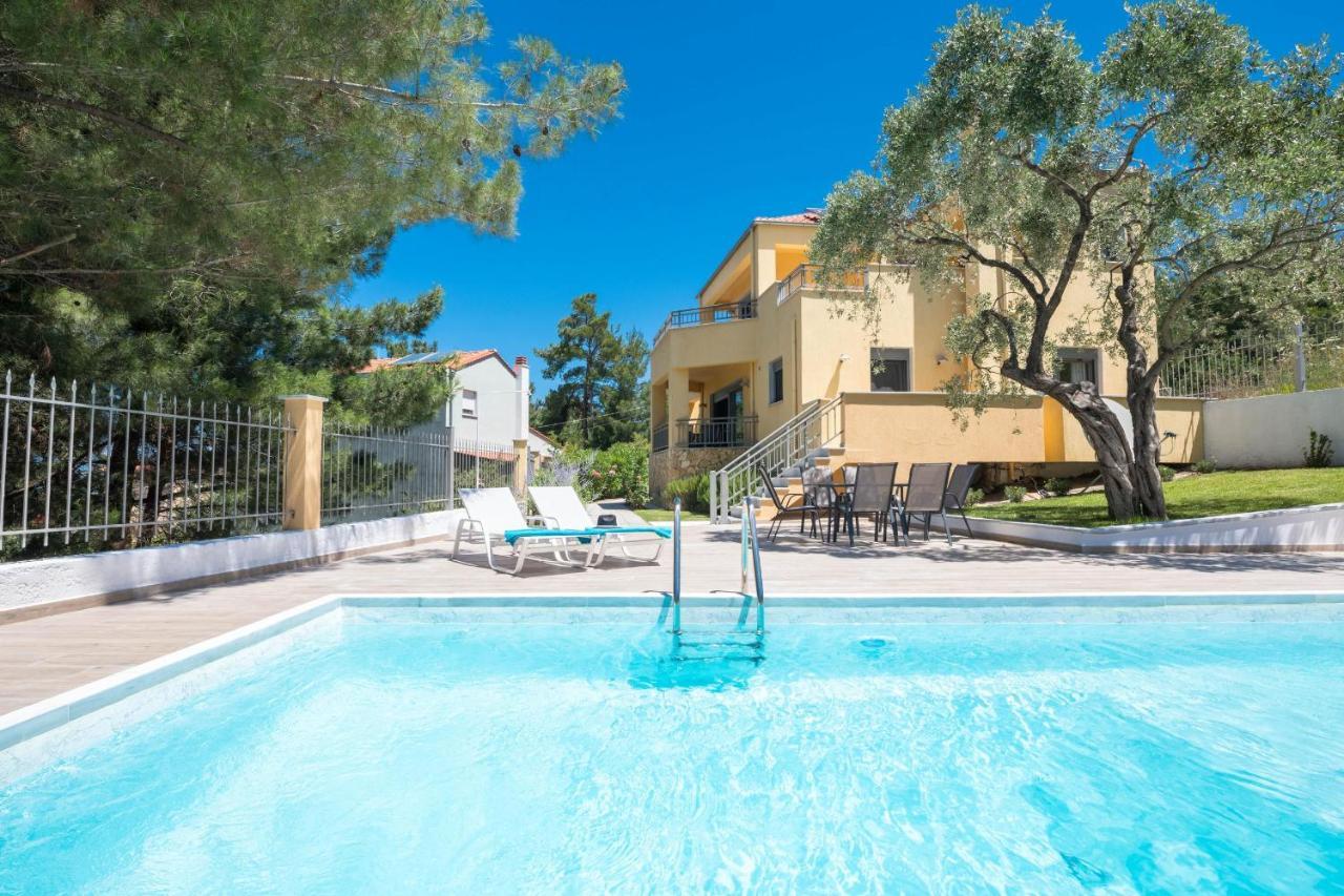 Louloudis Pool Villa Skala Rachoni  ภายนอก รูปภาพ